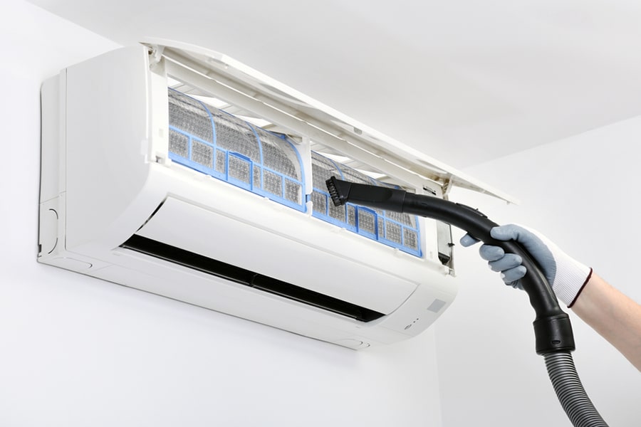 تنظيف مكيفات النظيم